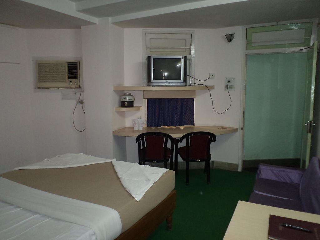 Hotel Mahalaxmi Indo Myanmar Guwahati Quarto foto